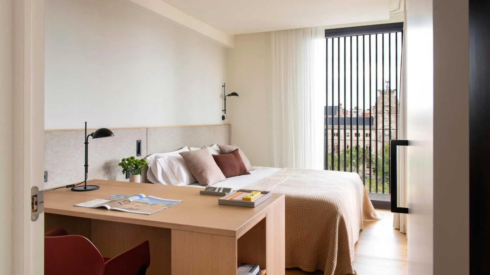 Archie Living Apart otel Barselona İspanya