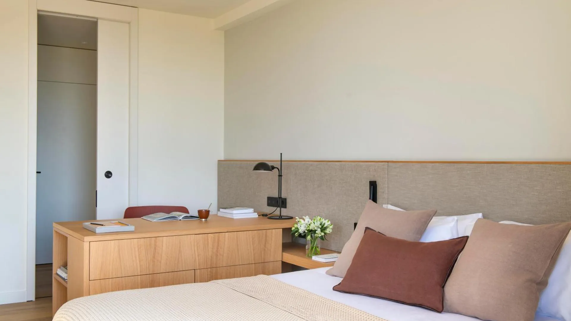 Archie Living Apart otel Barselona 0*,
