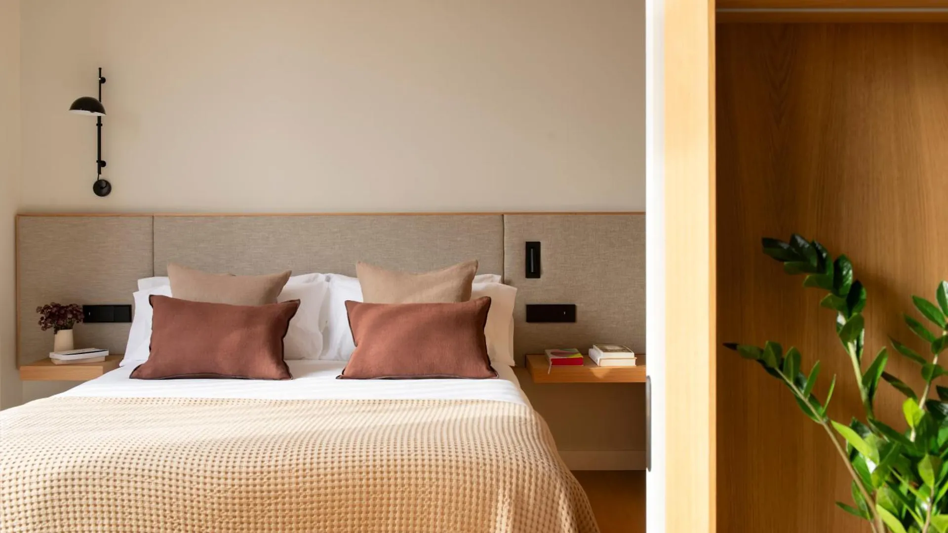 Archie Living Apart otel Barselona İspanya