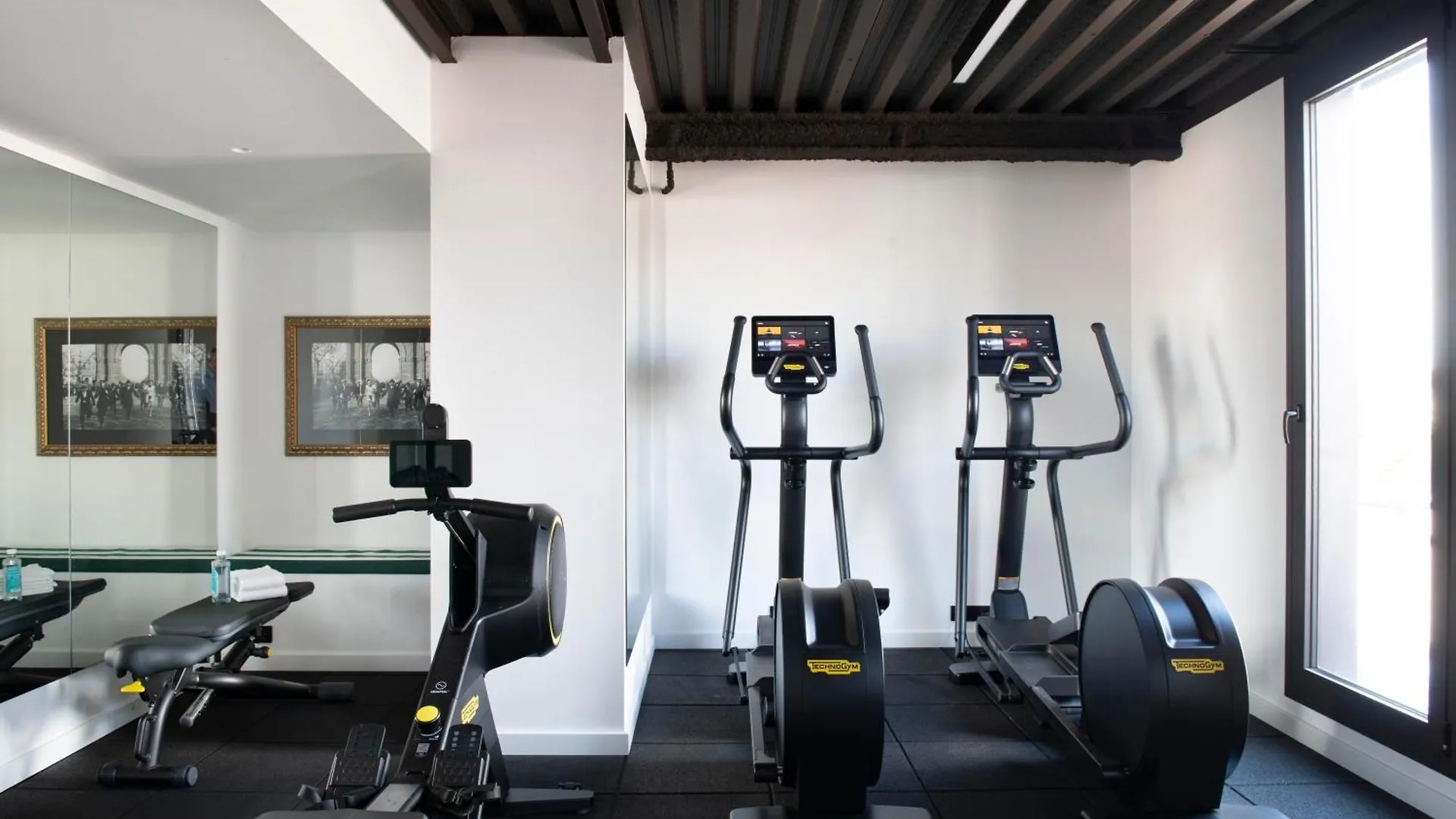 Archie Living Apart otel Barselona İspanya